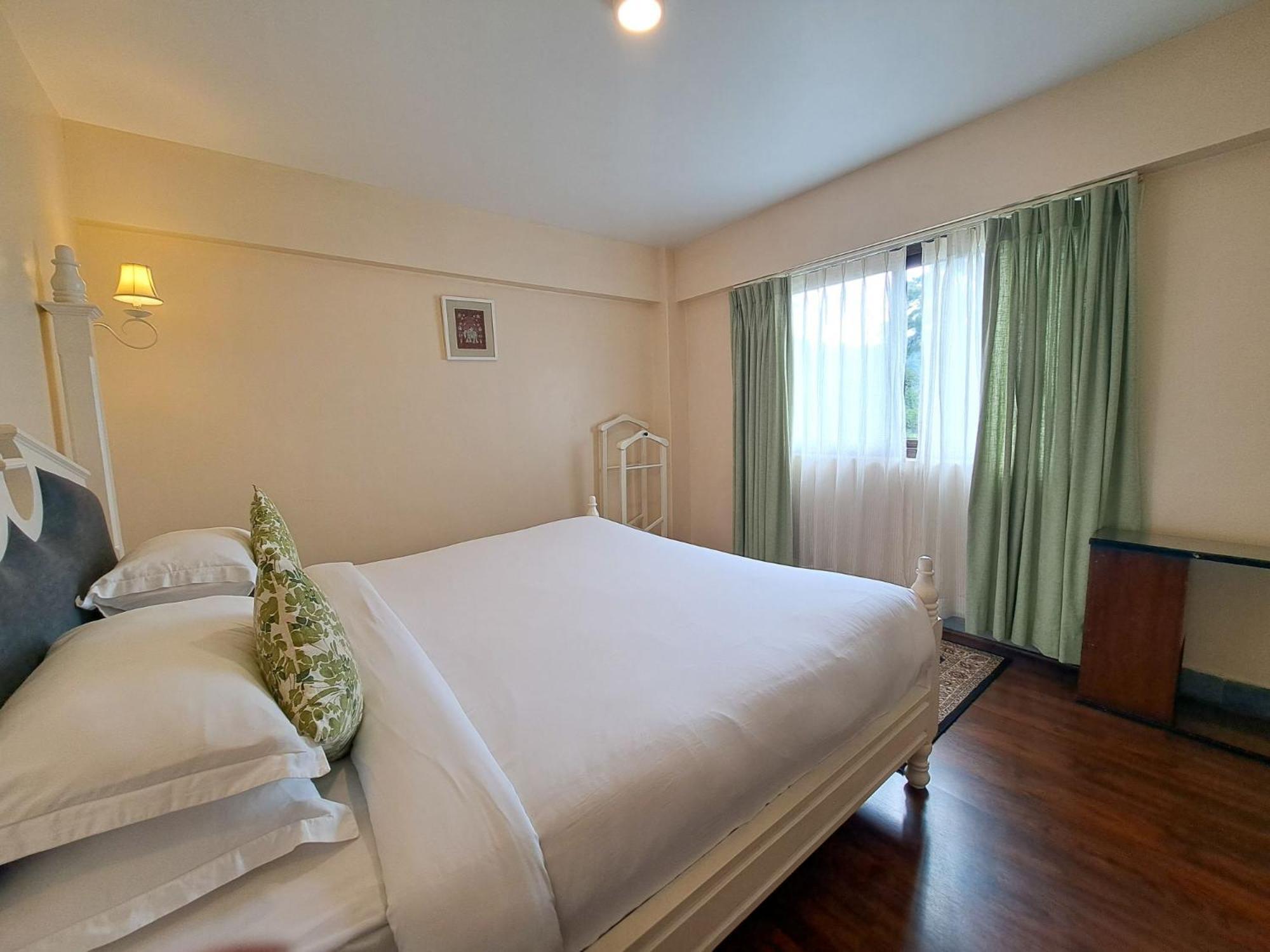 The Heritage Club - Tripura Castle Hotel And Spa ชิลลอง ภายนอก รูปภาพ
