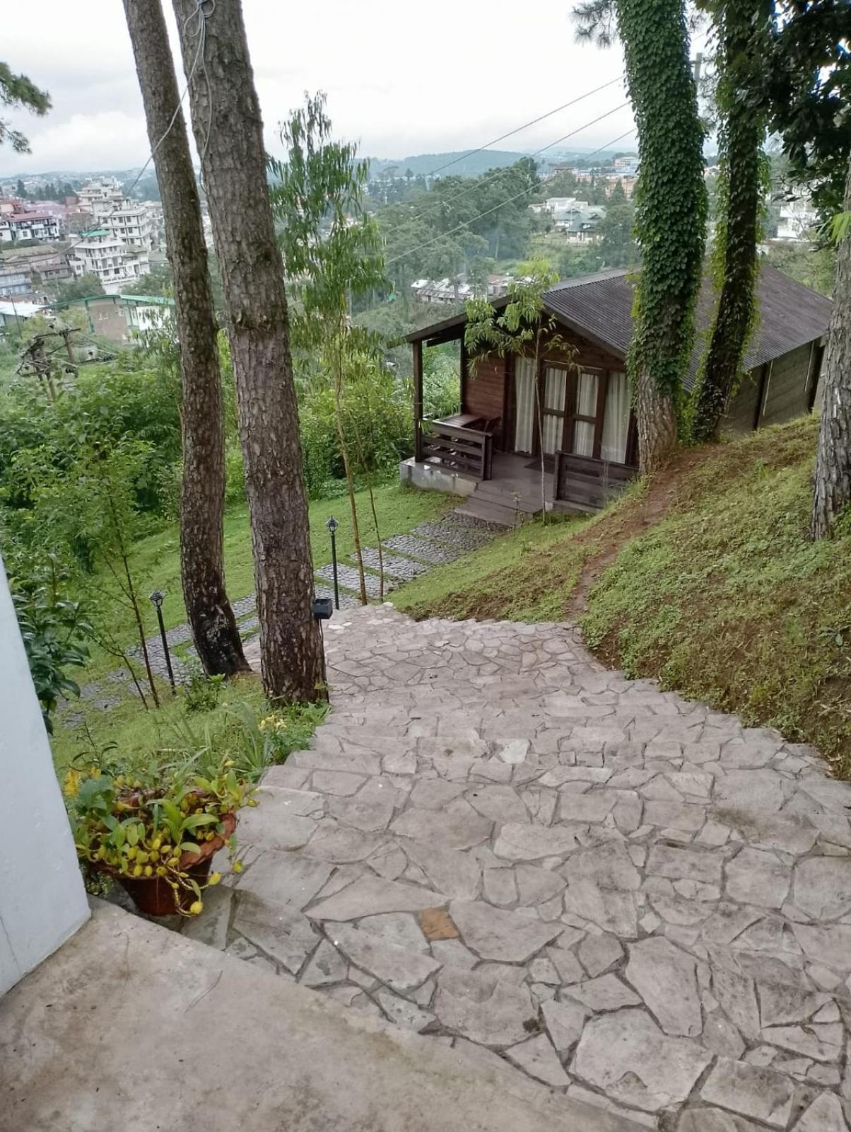 The Heritage Club - Tripura Castle Hotel And Spa ชิลลอง ภายนอก รูปภาพ